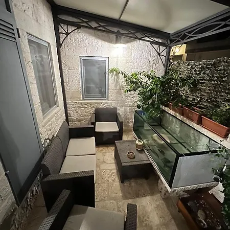 Trulli Occhi Di Pietra